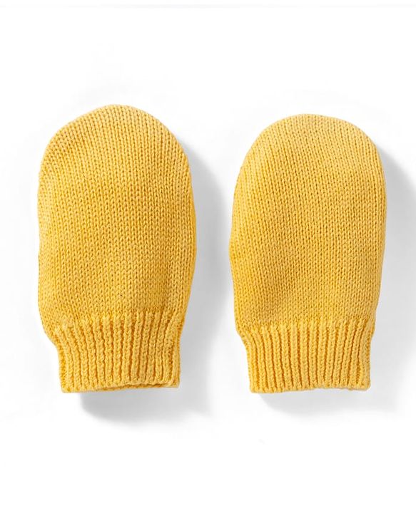 Babyhug 100% Cotton Knit Woollen Cap & Mittens With Bear Embroidery Yellow - Diameter 15 cm