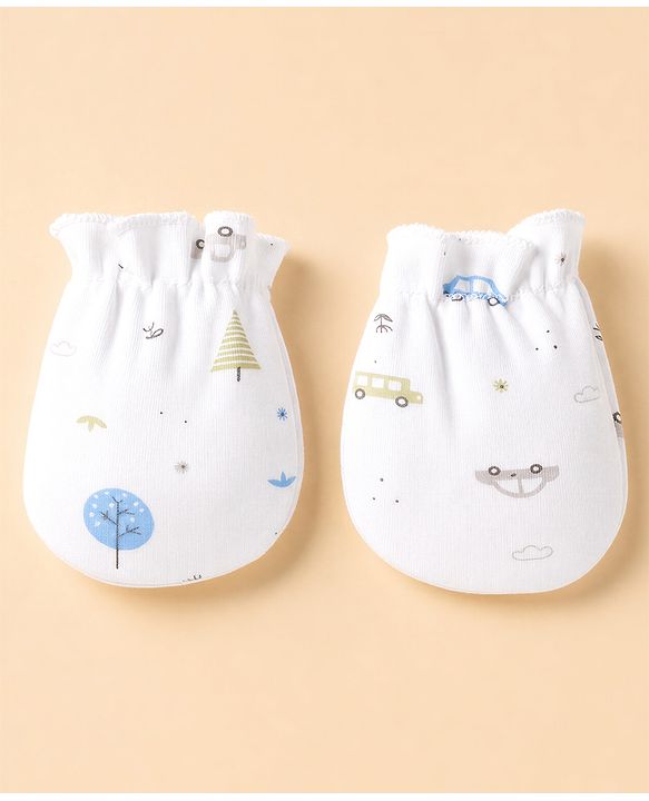 Babyhug 100% Cotton Car Printed Mittens & Booties - White