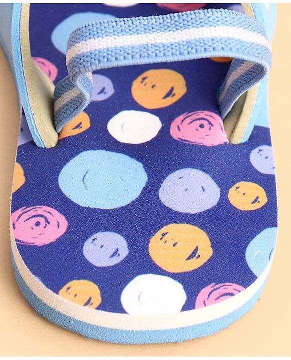 Cute Walk by Babyhug Back Strap Closure Flip Flops With Polka Dot Print - Blue