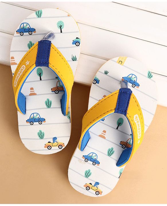 Cute Walk by Babyhug Slip Ons Flip Flop With Vehicle Print - White