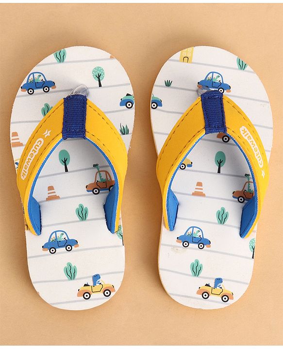 Cute Walk by Babyhug Slip Ons Flip Flop With Vehicle Print - White