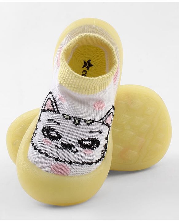 Cute Walk by Babyhug Slip-On Closure Sock Shoes With Cat Print - Yellow