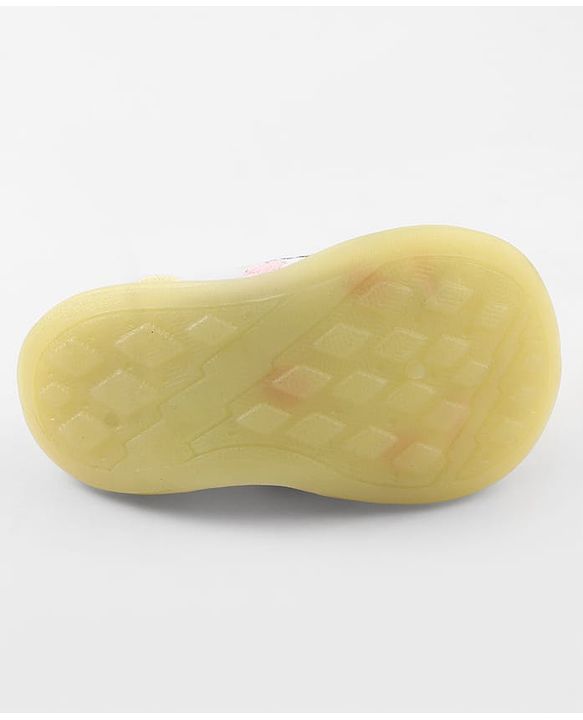 Cute Walk by Babyhug Slip-On Closure Sock Shoes With Cat Print - Yellow