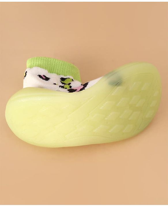 Cute Walk by Babyhug Slip On Printed Sock Shoes - Green