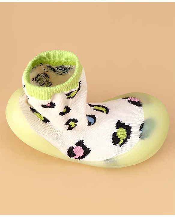 Cute Walk by Babyhug Slip On Printed Sock Shoes - Green