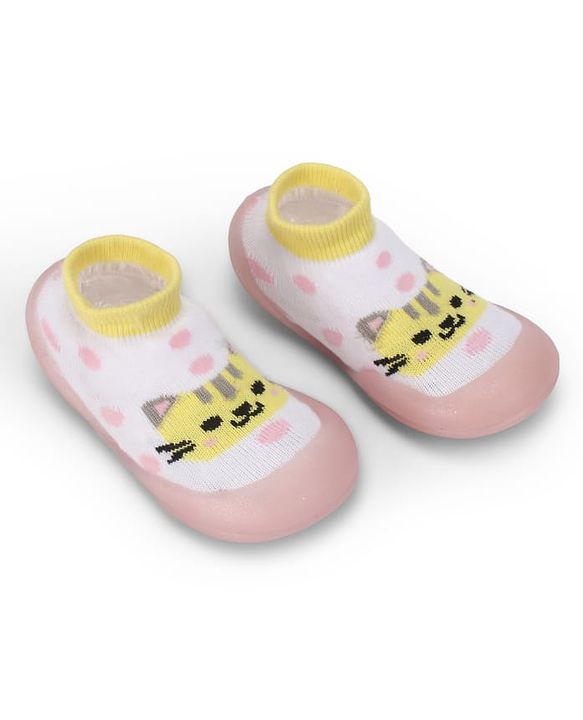 Cute Walk by Babyhug Slip On Closure Sock shoes With Cat Design - Pink & White