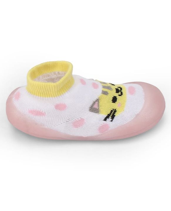 Cute Walk by Babyhug Slip On Closure Sock shoes With Cat Design - Pink & White