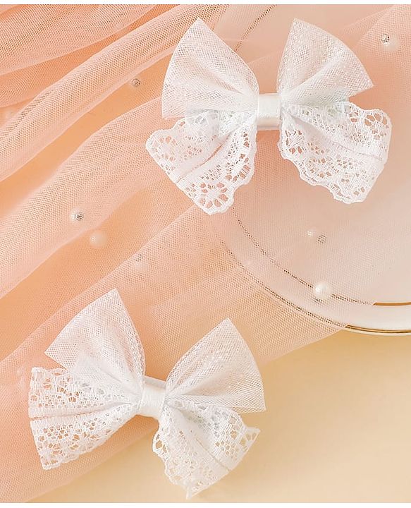 Babyhug Free Size Bow & Butterfly Clips - White