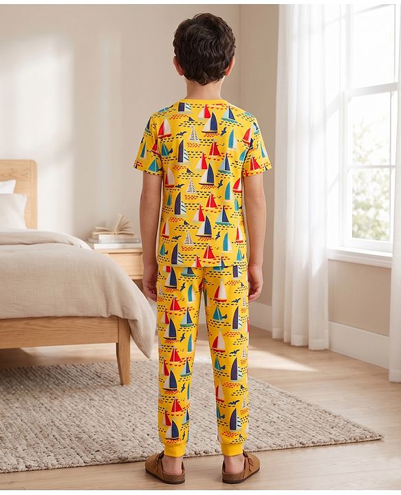 Pine Kids Cotton Knit Full Sleeves T-Shirt & Pyjama Co-Ord Night Suit With Boat Print - Yellow