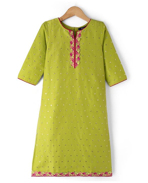 Pine Kids Woven Three Fourth  Sleeves Sequinned & Embroidered Neck Kurti Churidar Set with Dupatta - Light Green