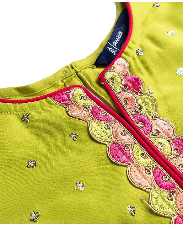 Pine Kids Woven Three Fourth  Sleeves Sequinned & Embroidered Neck Kurti Churidar Set with Dupatta - Light Green