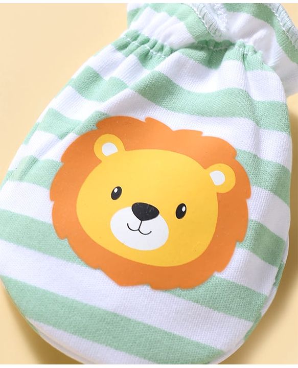 Babyhug 100% Cotton Knit Striped & Lion Printed Mittens & Booties Set - Light Green