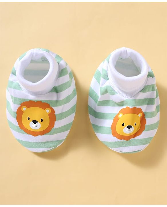 Babyhug 100% Cotton Knit Striped & Lion Printed Mittens & Booties Set - Light Green