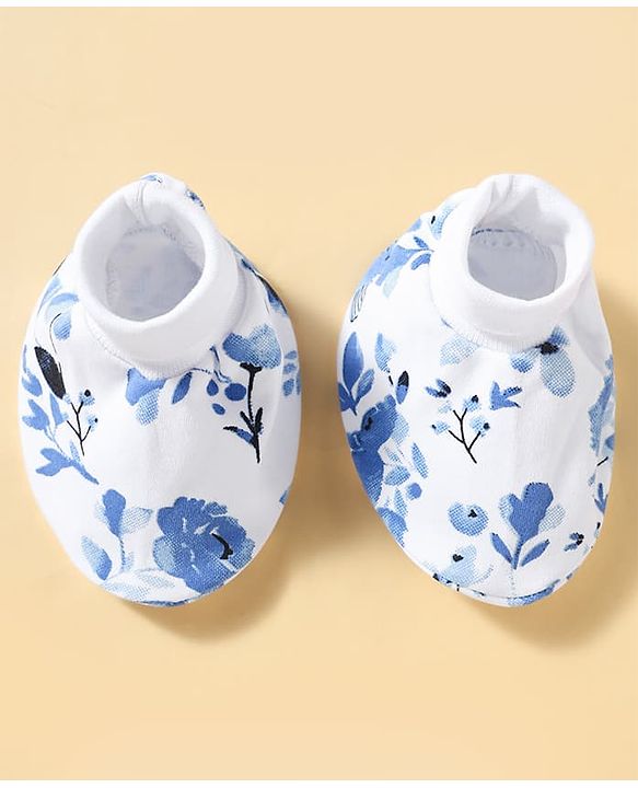Babyhug 100% Cotton Knit Floral Printed Mittens & Booties Set - Blue