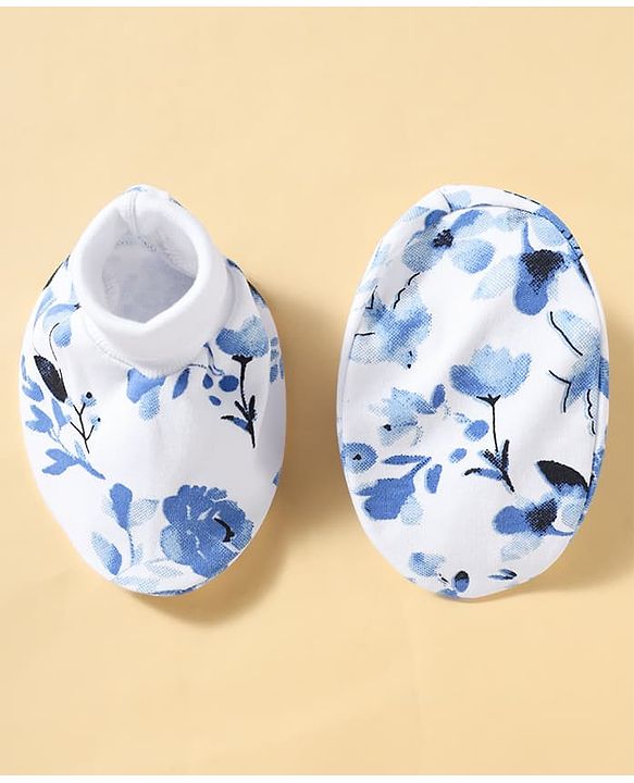 Babyhug 100% Cotton Knit Floral Printed Mittens & Booties Set - Blue