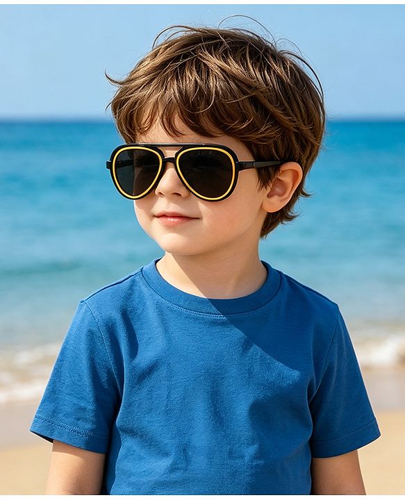Babyhug Free Size Gradient Sunglasses - Black & Red