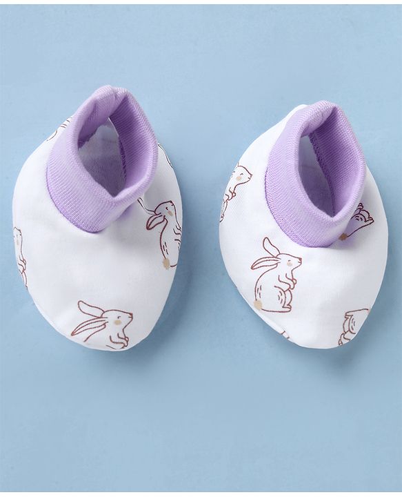 Babyhug 100% Cotton Interlock Knit Cap Mittens & Booties with Bunny Print White - Diameter 15 cm