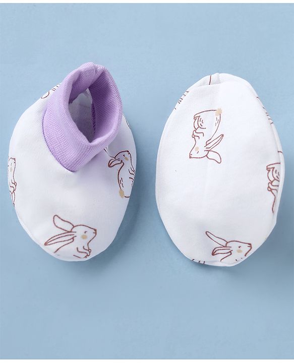 Babyhug 100% Cotton Interlock Knit Cap Mittens & Booties with Bunny Print White - Diameter 15 cm
