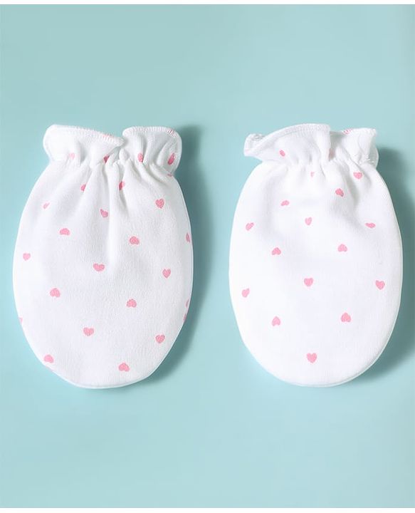 Babyhug 100% Cotton Knit Hearts Printed Mittens & Booties Set - White