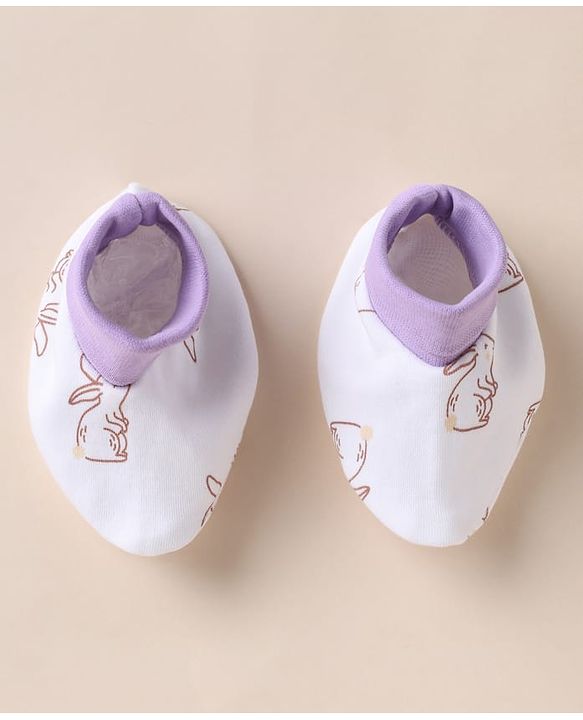 Babyhug 100% Cotton Interlock Knit Mittens & Booties With Bunny Print- White