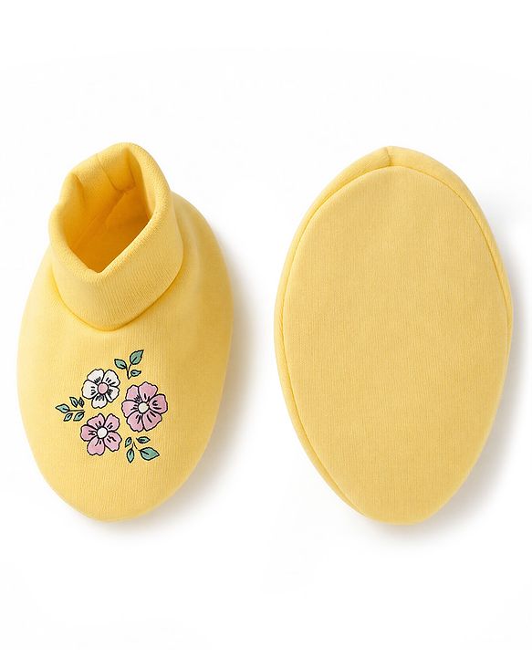 Babyhug 100% Cotton Knit Floral Printed Mittens & Booties - Yellow