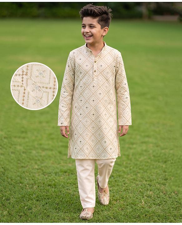 Pine Kids Woven Kurta and Pyjama with Full Sleeves, Diamond Grid Embroidery and Sequins in White for 4-5 Years