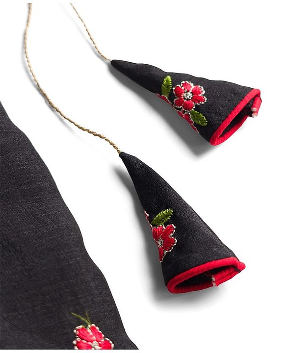 Pine Kids Woven Sleeveless Lehenga Choli & Dupatta Set With Floral Embroidery - Black