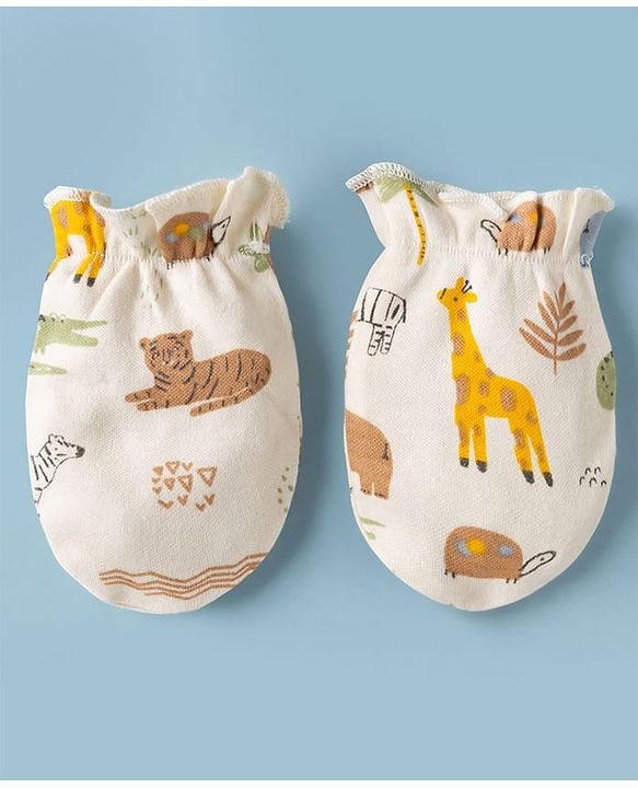 Babyhug 100% Cotton Interlock Knit Cap Mittens & Booties With Jungle Theme Print White - Diameter 11.5 cm
