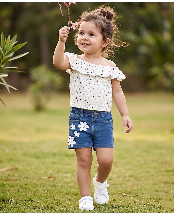Babyhug Cotton Lycra Denim Mid Thigh Washed Shorts With Stretch & Floral Applique - Light Blue