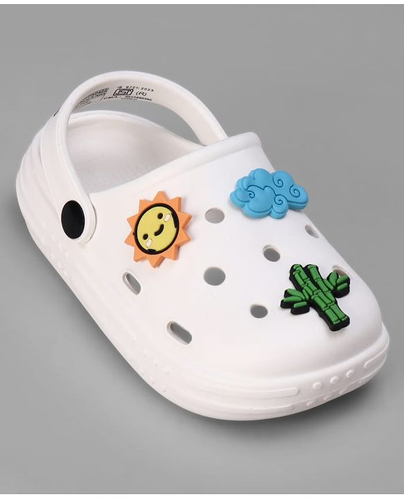 Pine Kids Back Strap Closure Clogs With Applique - White