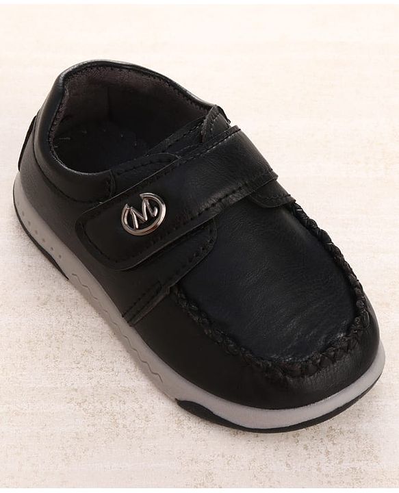Cute Walk by Babyhug Velcro Closure Party Wear Shoes With Applique - Black