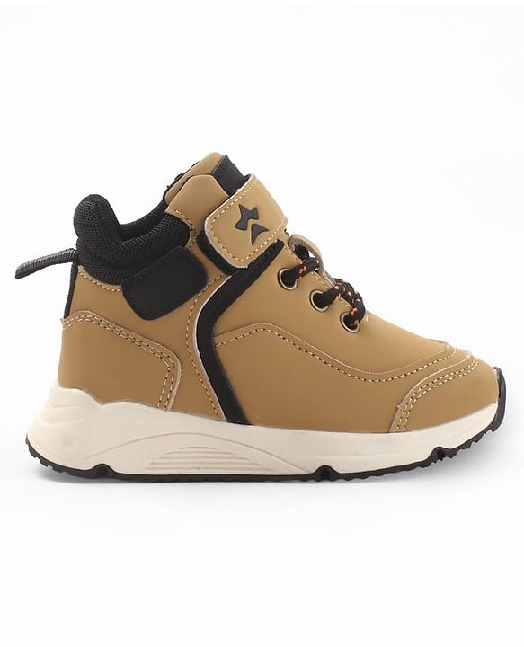 Cute Walk by Babyhug Velcro Closure Solid Winter Shoes - Beige