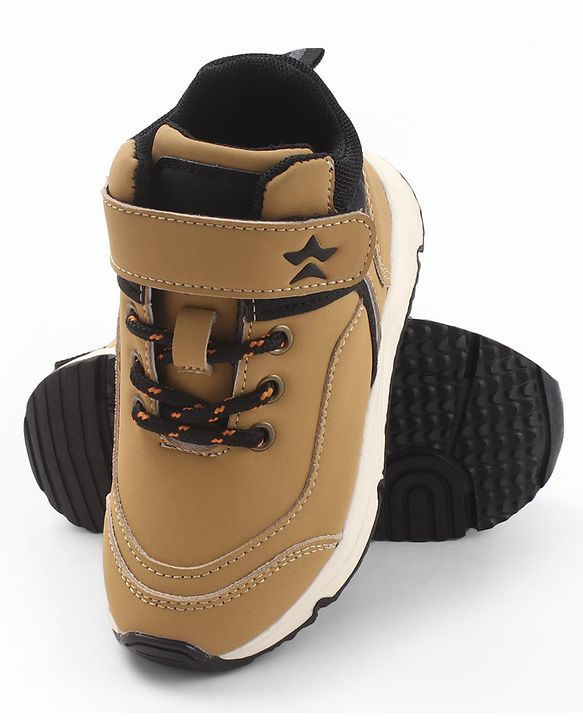 Cute Walk by Babyhug Velcro Closure Solid Winter Shoes - Beige