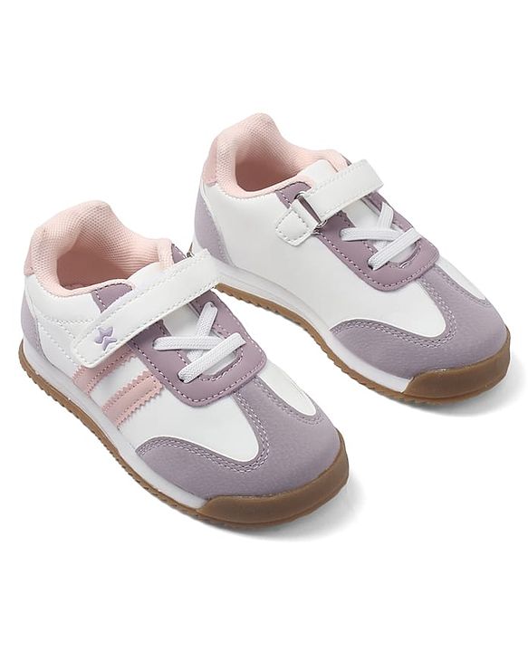 Cute Walk by Babyhug Velcro Closure Sport Shoes With Star Embroidery - Pink