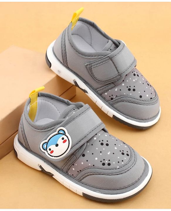 Cute Walk by Babyhug Velcro Closure Musical Shoes With Animal Applique - Grey