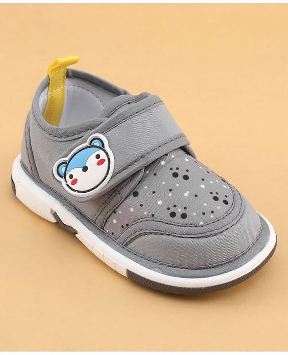 Cute Walk by Babyhug Velcro Closure Musical Shoes With Animal Applique - Grey