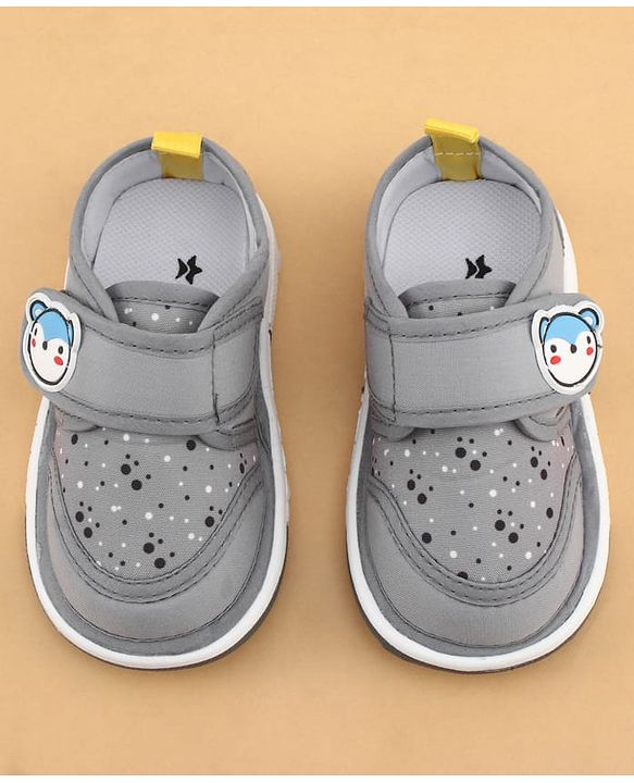 Cute Walk by Babyhug Velcro Closure Musical Shoes With Animal Applique - Grey
