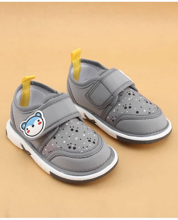 Cute Walk by Babyhug Velcro Closure Musical Shoes With Animal Applique - Grey