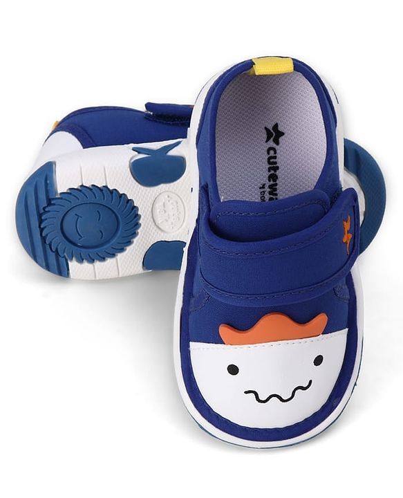 Cute Walk by Babyhug Velcro Closure Animal Face Printed Musical Casual Shoes - Navy Blue