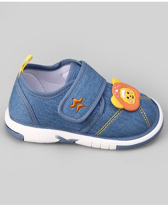 Cute Walk by Babyhug Velcro Closure Musical Casual Shoes With Lion Applique - Blue