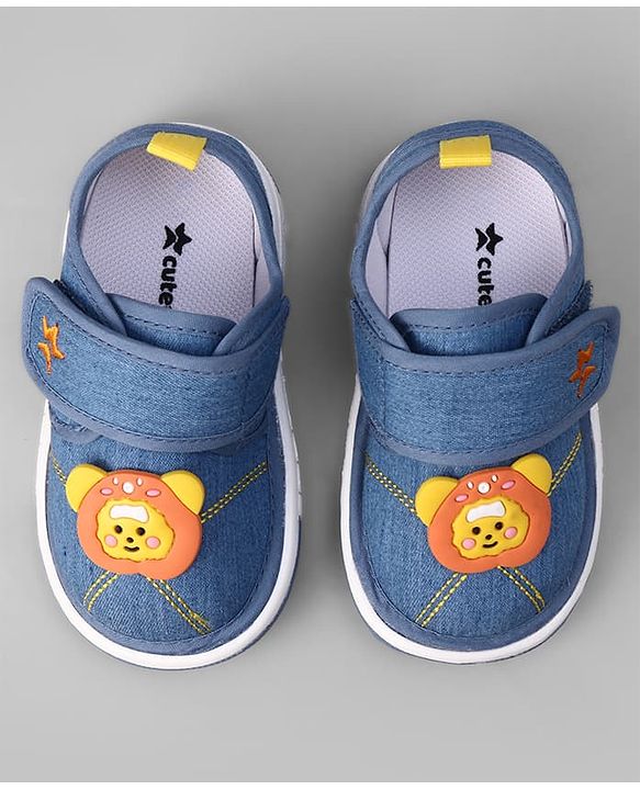 Cute Walk by Babyhug Velcro Closure Musical Casual Shoes With Lion Applique - Blue