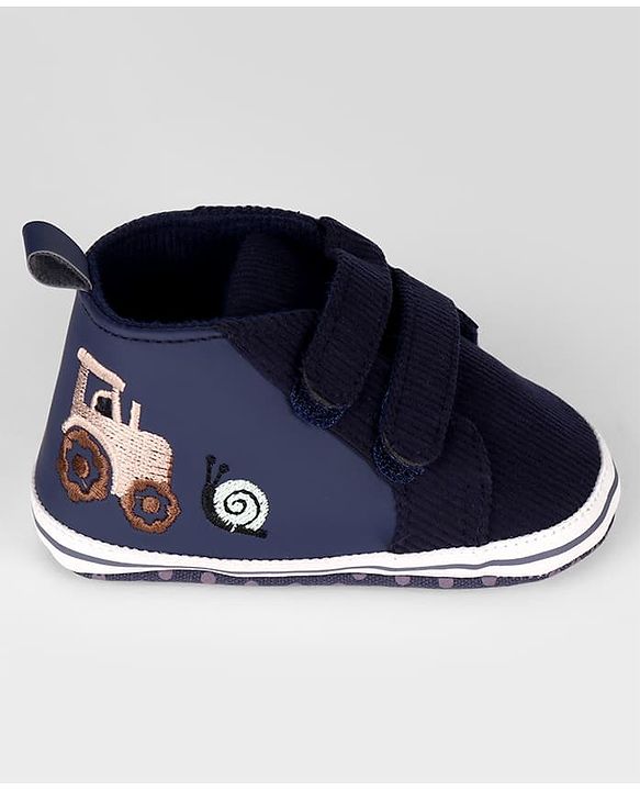Cute Walk by Babyhug Velcro Closure Solid Booties - Navy Blue