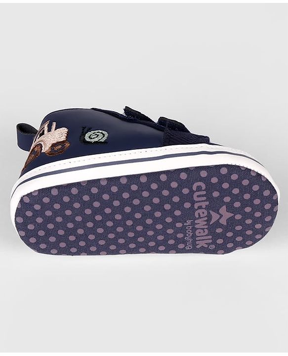 Cute Walk by Babyhug Velcro Closure Solid Booties - Navy Blue