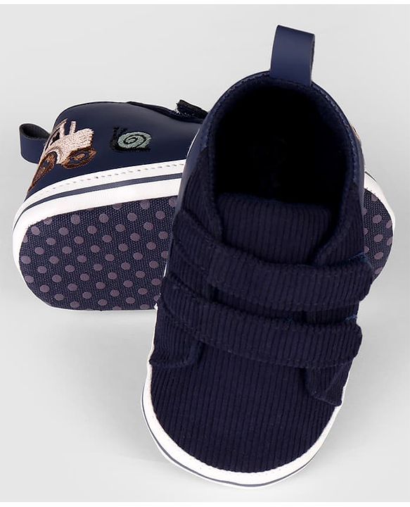Cute Walk by Babyhug Velcro Closure Solid Booties - Navy Blue
