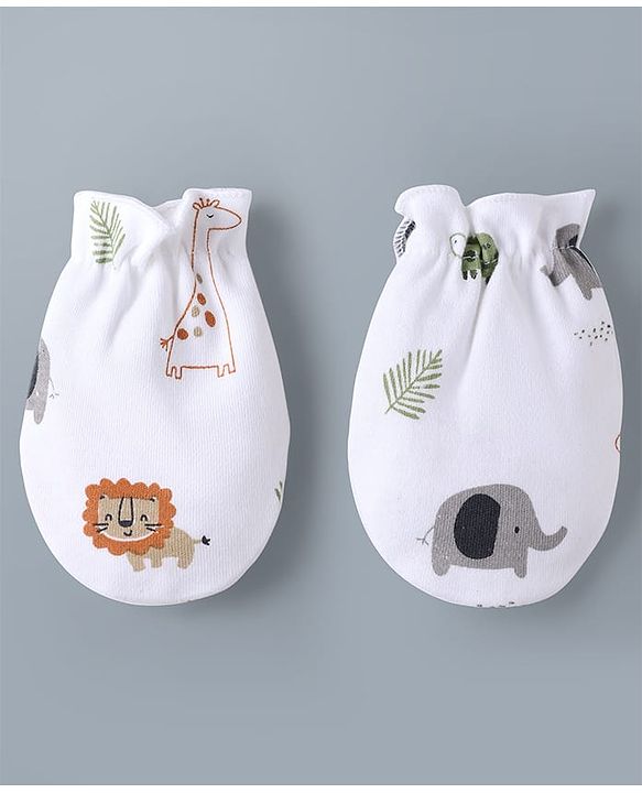 Babyhug 100% Cotton Knit Animal Printed Cap Mittens & Booties Set White - Diameter 32 cm