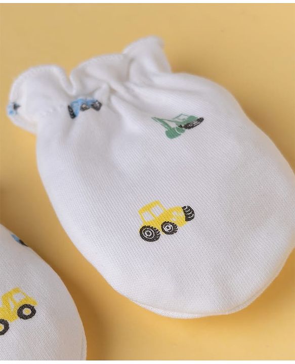 Babyhug 100% Cotton Interlock Knit Vehicle Printed Mittens & Booties - White