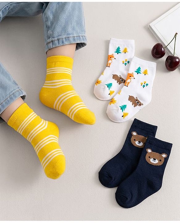 Cute Walk by Babyhug Non Terry Knit Anti-bacterial Ankle Length Striped Socks With Animal Design Pack of 3 -  Black, White & Yellow