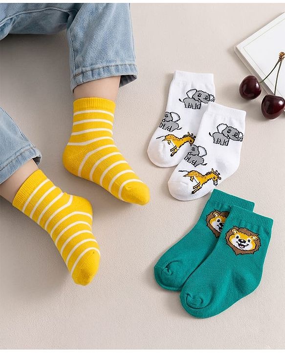 Cute Walk by Babyhug Non Terry Knit Anti-bacterial Ankle Length Striped Socks With Animal Design Pack of 3 - Green, White & Yellow