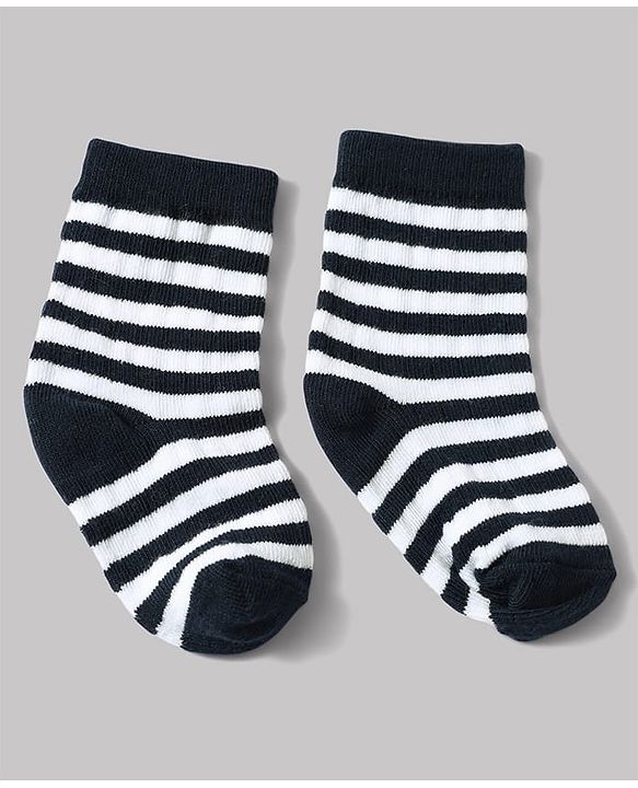 Cute Walk by Babyhug Non Terry Knit Anti-bacterial Ankle Length Striped Sock With Text Design Pack of 3 - White & Black