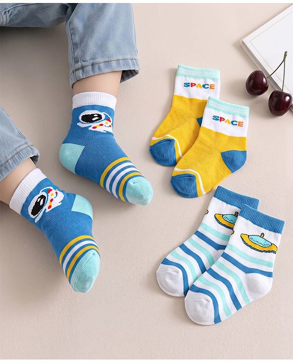 Cute Walk by Babyhug Anti-Bacterial Ankle Length Striped Sock With Space Design Pack of 3 - White & Blue